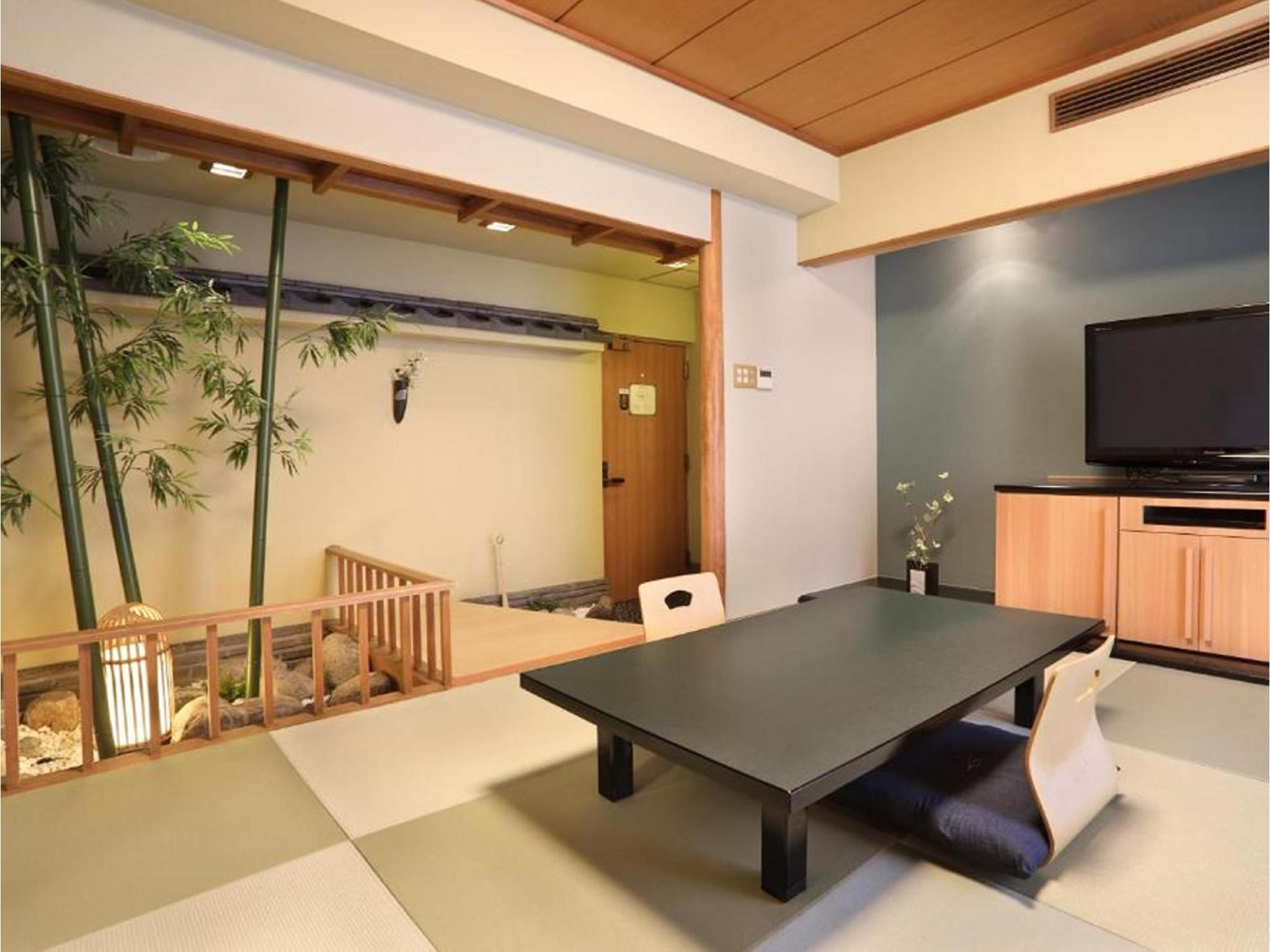This is the image of the RYOKAN TAKEMINE #4
