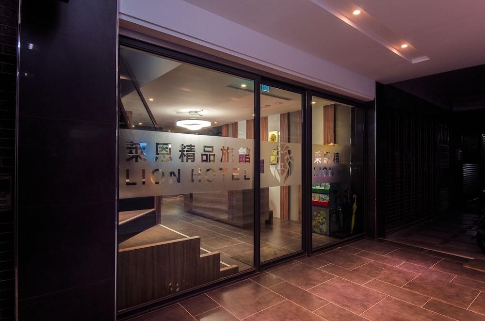 This is the image of the Lion Hotel #4