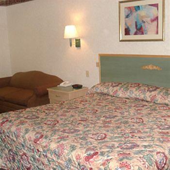 This is the image of the M Star Kennesaw By Magnuson Hotels #2