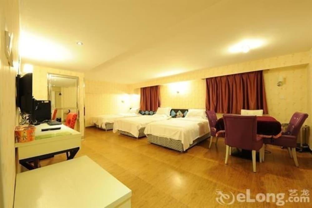 This is the image of the Meijia Fashion Hotel #1