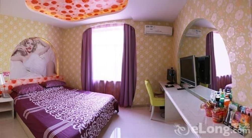 This is the image of the Meijia Fashion Hotel #3