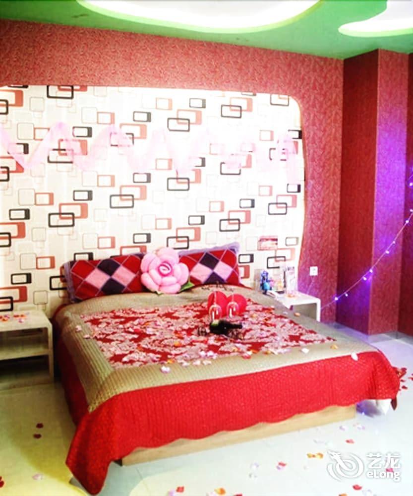 This is the image of the Meijia Fashion Hotel #4