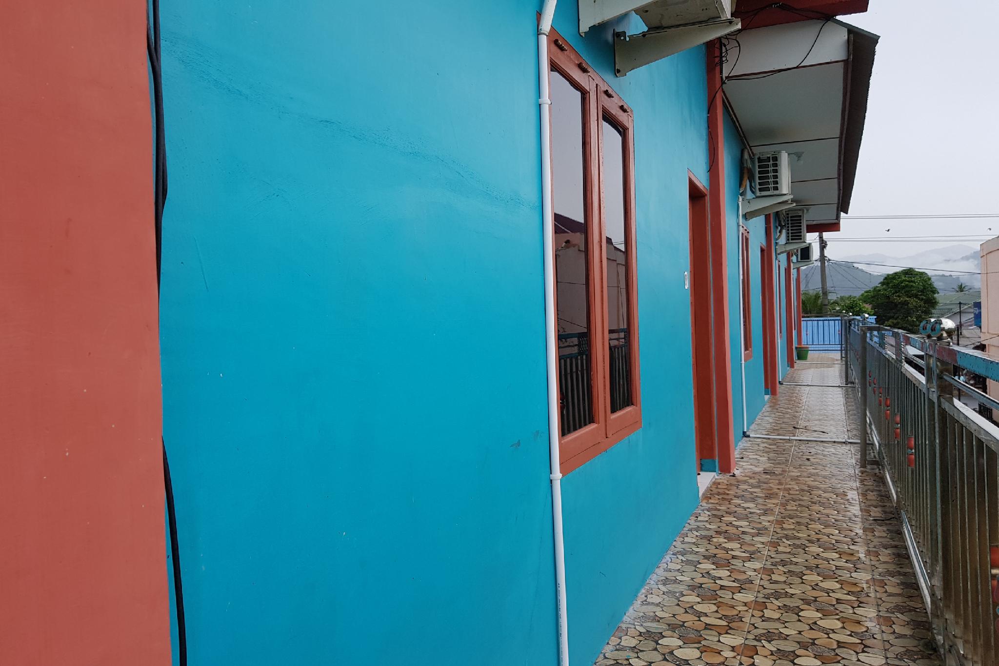 This is the image of the SPOT ON 2926 Penginapan Sariah Basamo #2
