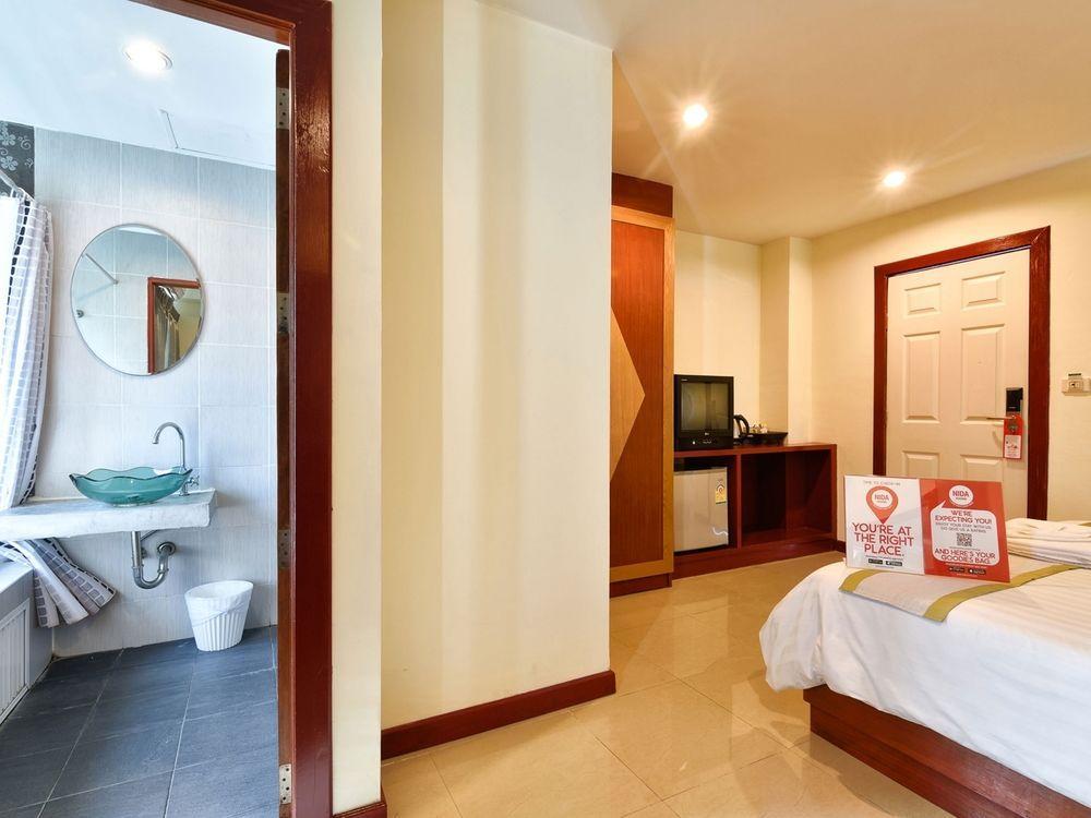 This is the image of the Nida Rooms Patong 198 Phang Drive #5