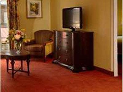 This is the image of the Doubletree Suites By Hilton Hotel And Suites Charleston-historic District #1