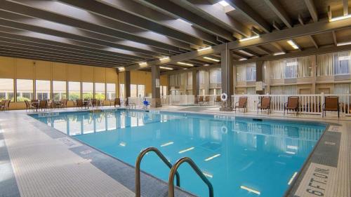 This is the image of the Norwood Inn & Suites Mankato #1