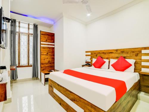 This is the image of the OYO 45679 Hotel Tirumala Grand #3