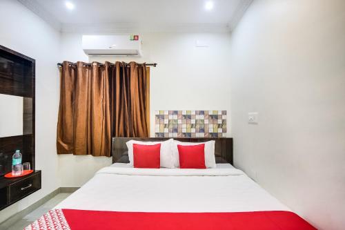 This is the image of the OYO 46936 Hotel Amar Park #3