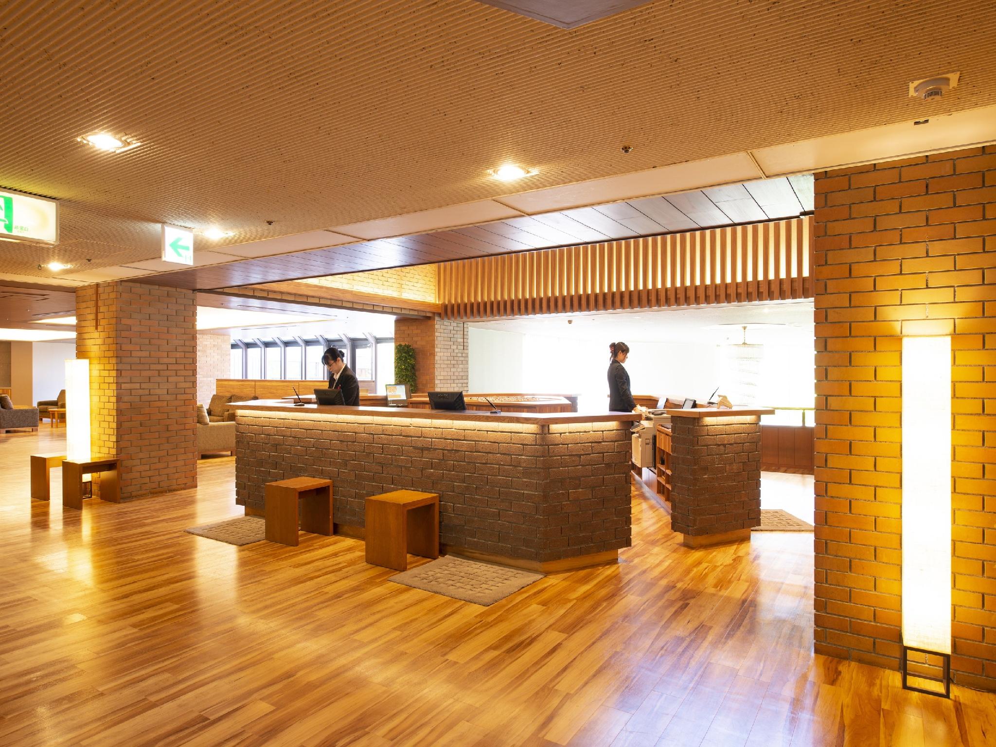 This is the image of the Toyako Manseikaku Hotel Lakeside Terrace #2