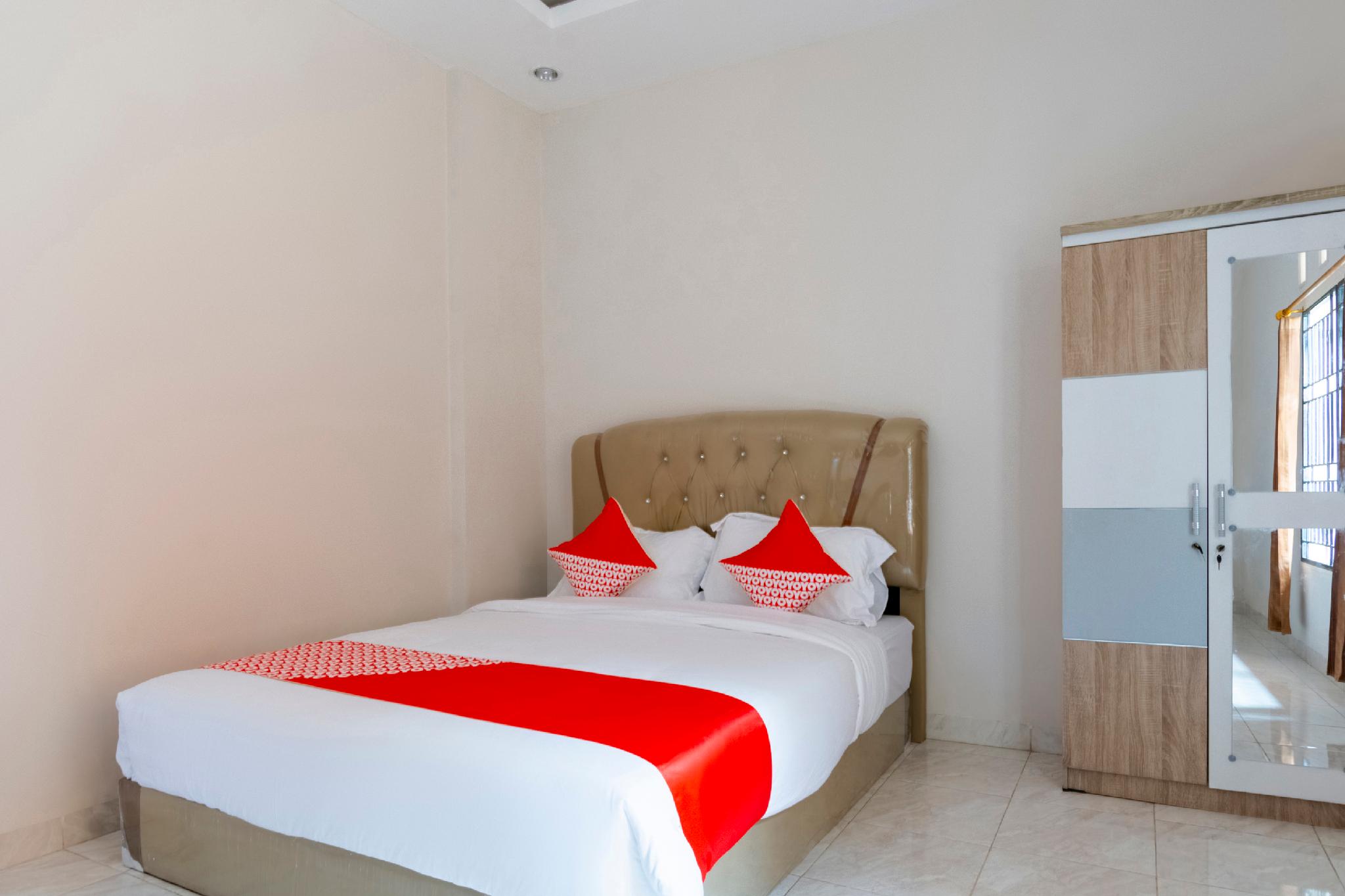 This is the image of the OYO 2898 kost Irfani #1