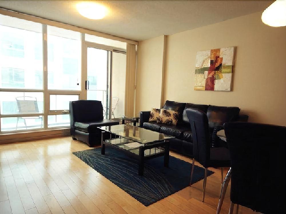 This is the image of the Whitehall Suites - Yorkville #5