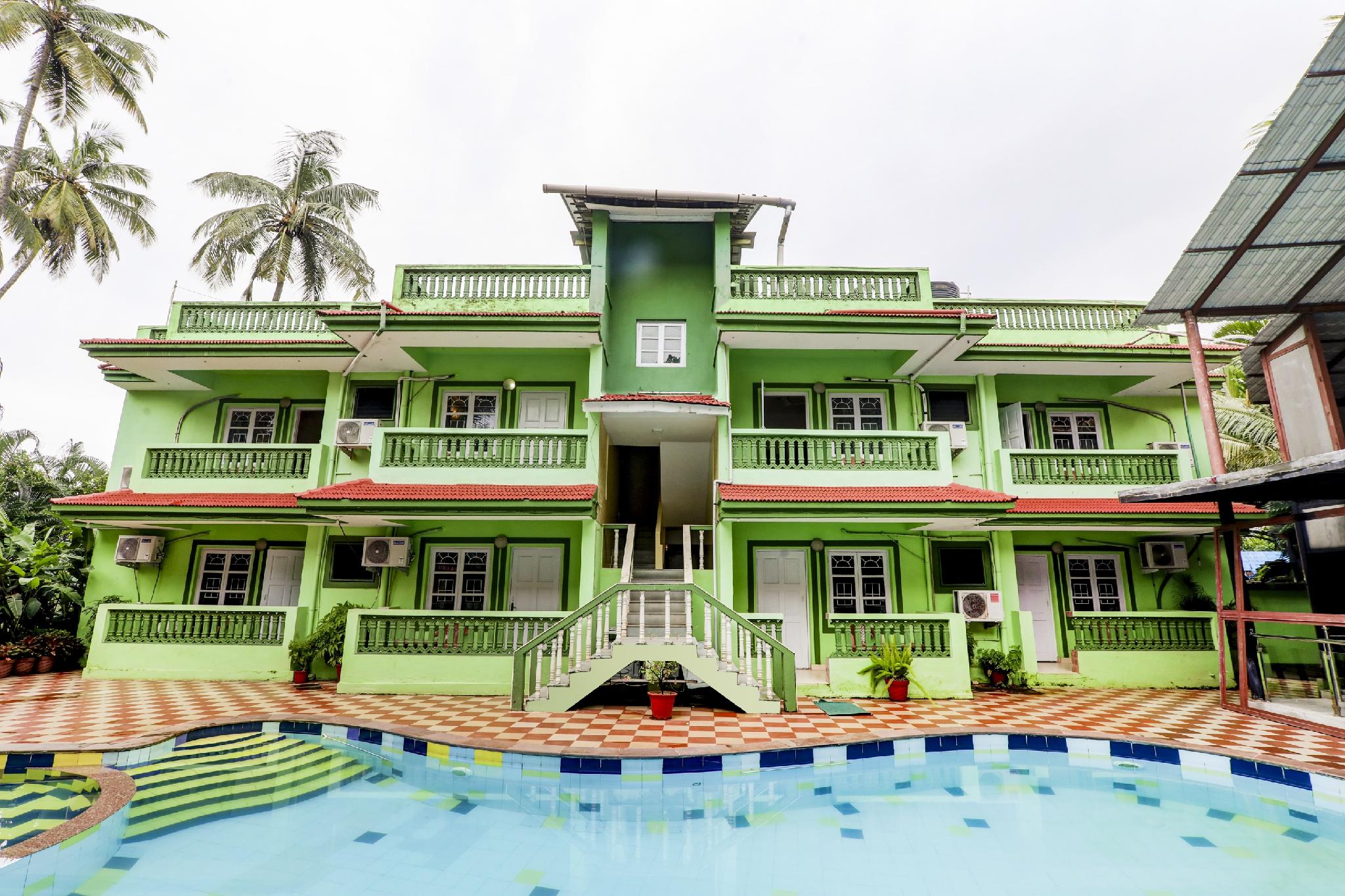 This is the image of the OYO 47980 Classic Cottages Candolim #4