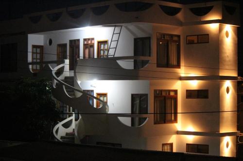 This is the image of the Gran Hostal Tintorera #1