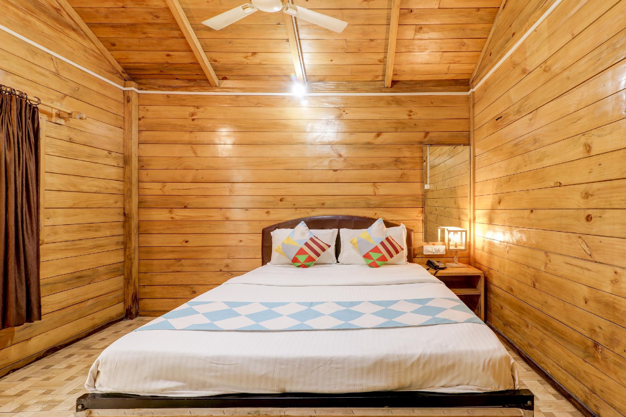 This is the image of the OYO 47980 Classic Cottages Candolim #5