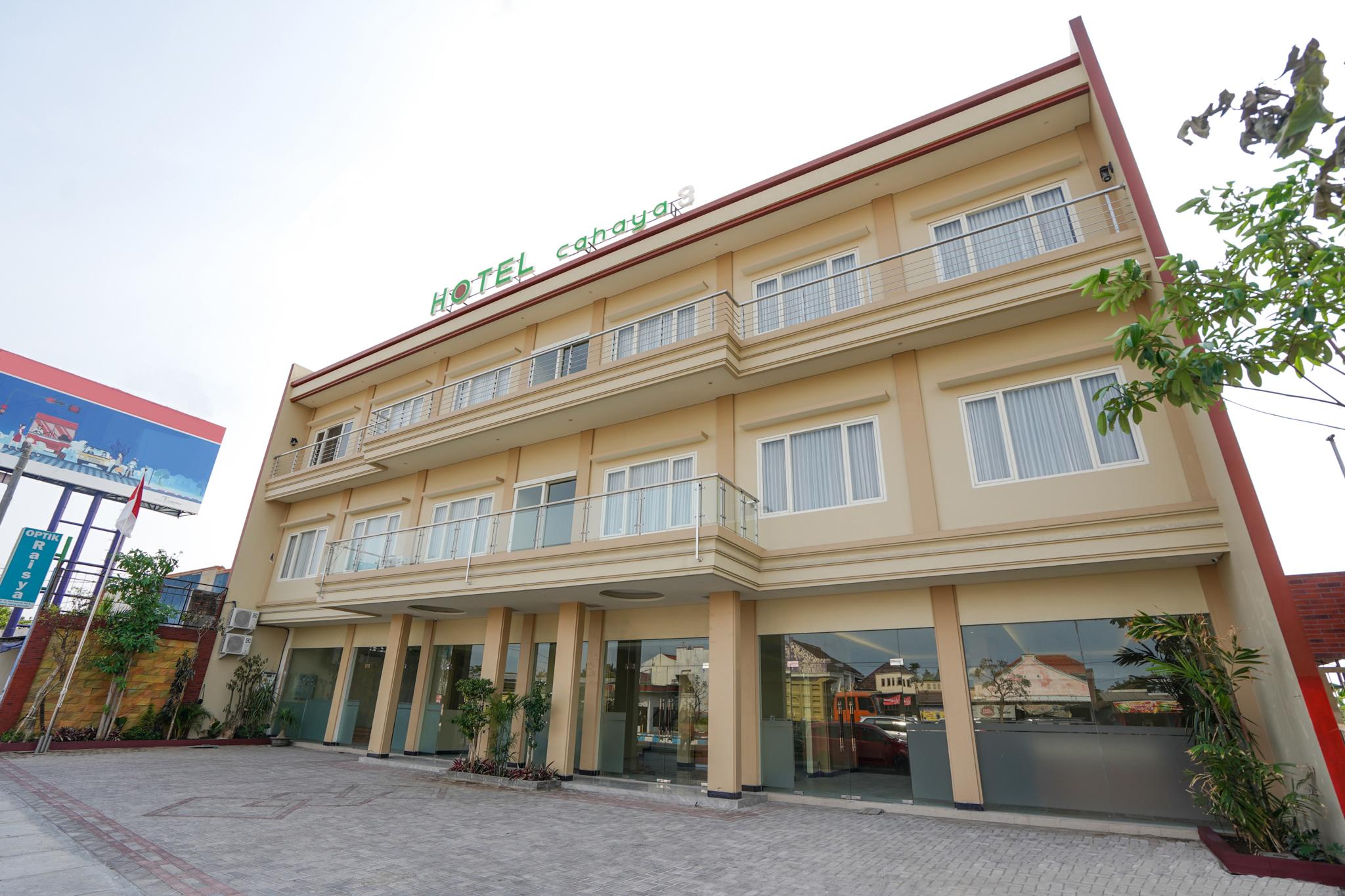 This is the image of the OYO 1330 Hotel Cahaya 3 #4