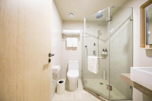 This is the image of the Ji Hotel Shanghai The Bund Shandong Middle Road #3