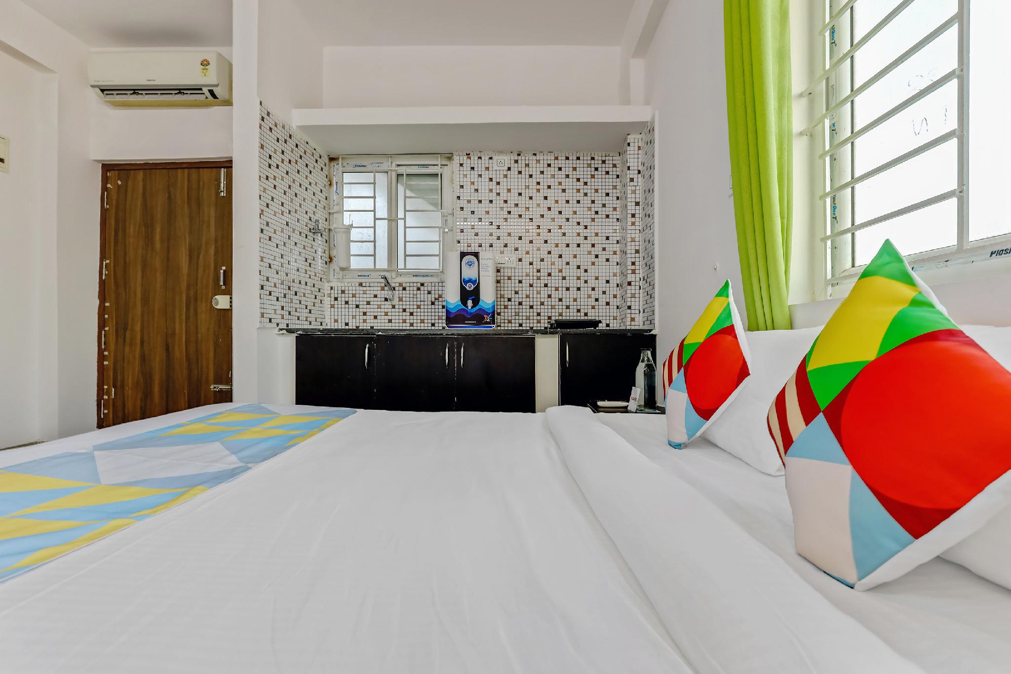 This is the image of the OYO 45373 Spacious Studio Manyata Business Park #1