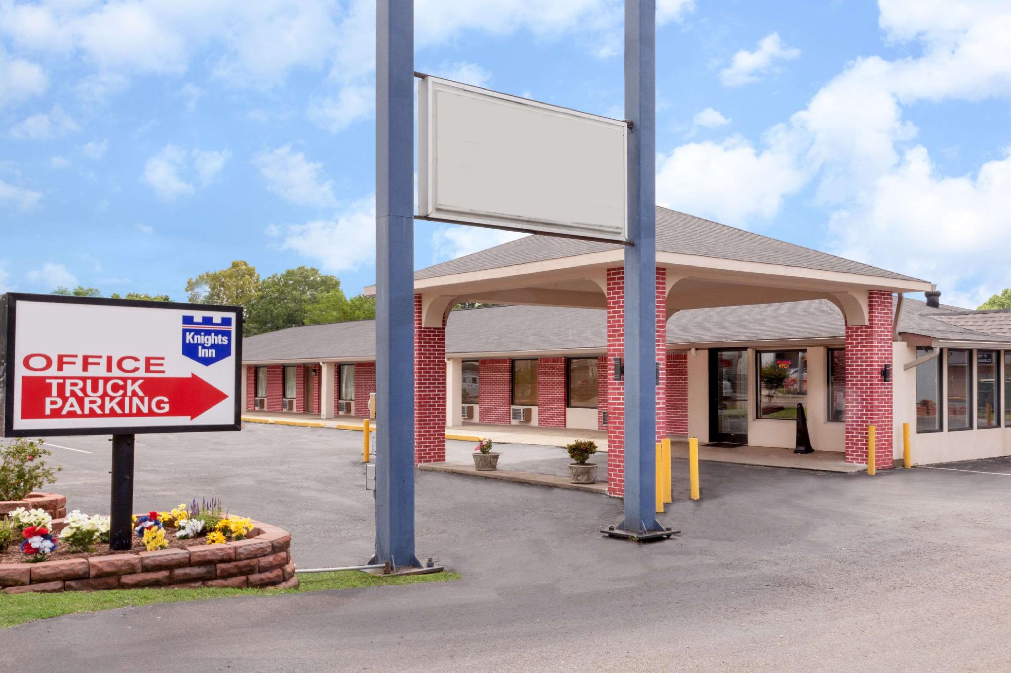 This is the image of the Travelodge by Wyndham Jackson North #4