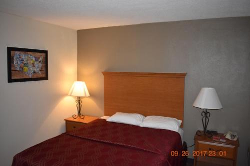 This is the image of the Skybridge Inn & Suites #2