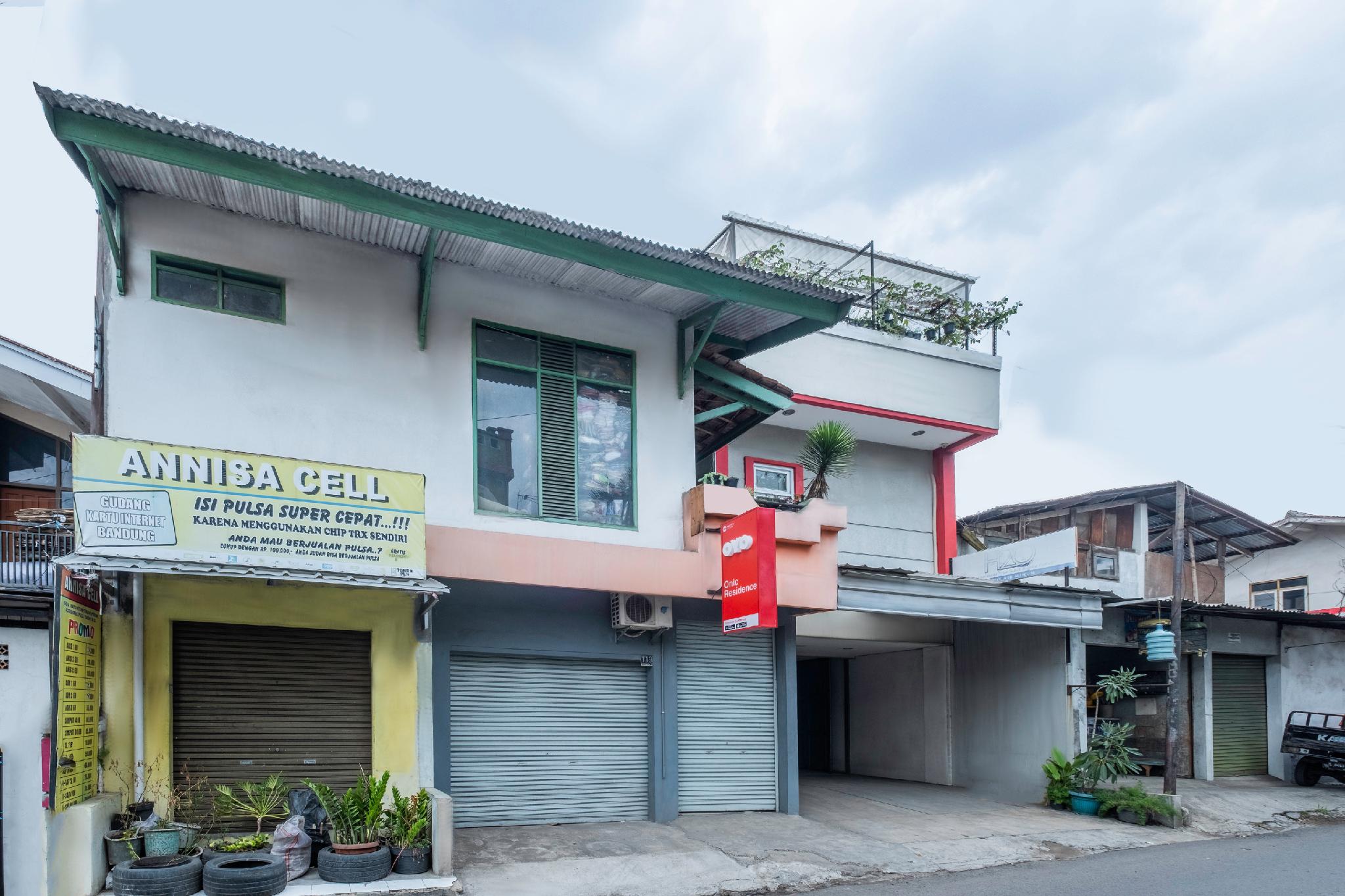 This is the image of the OYO 1577 Onic Residence #3