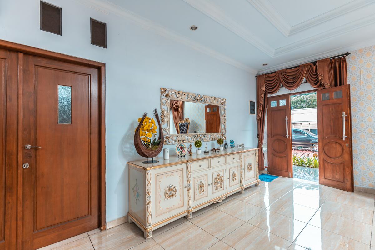This is the image of the OYO Life 2337 Pondok Cimanggu #5