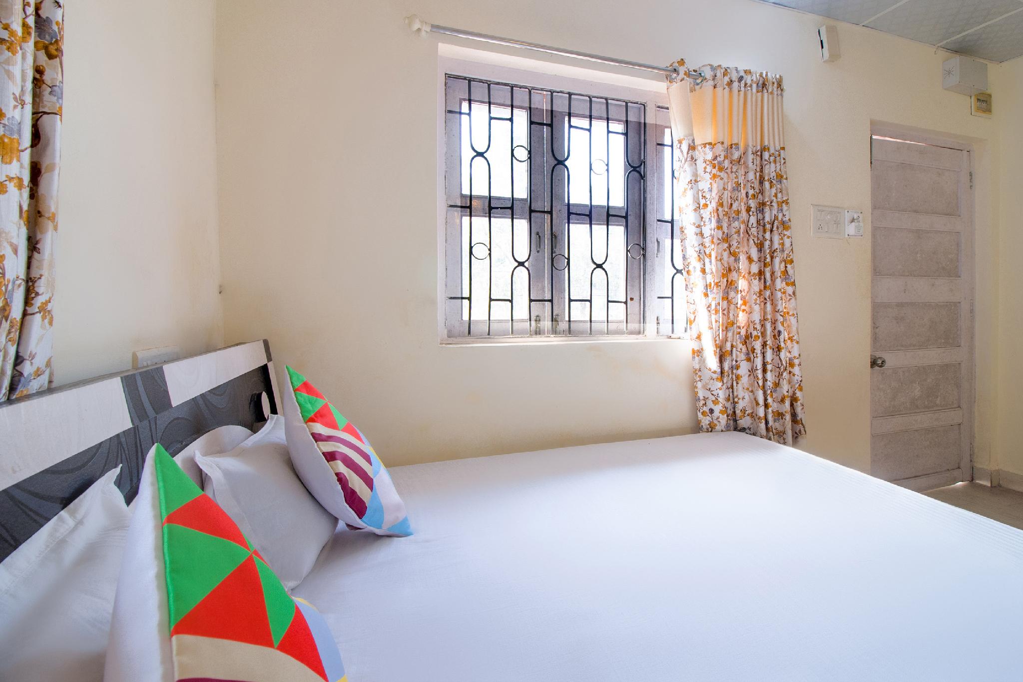 This is the image of the OYO Home 61483 Nature View River Forest Resort Neral #5