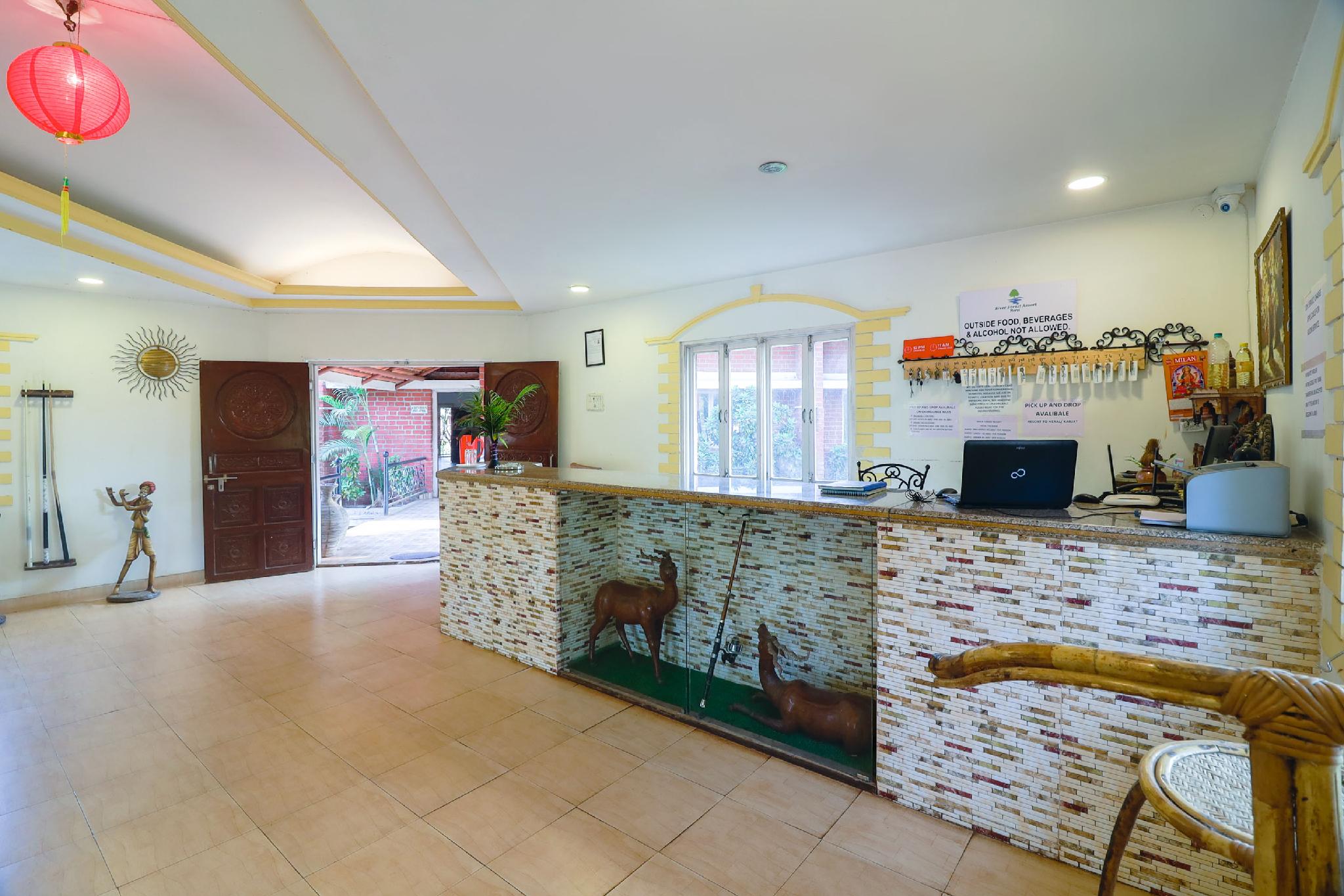 This is the image of the OYO Home 61483 Nature View River Forest Resort Neral #4