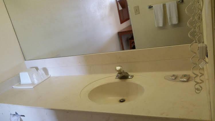 This is the image of the ECONOMY INN DILLON #5