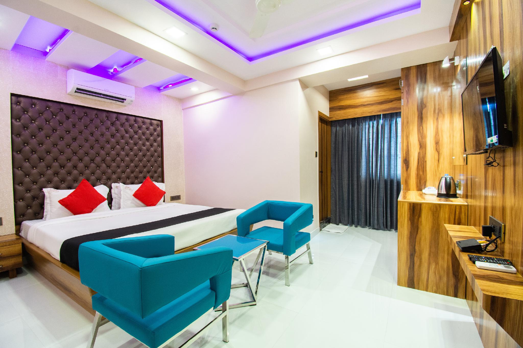 This is the image of the Capital O 60412 Hotel Orion Crystal #5