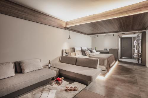 This is the image of the Paloma Finesse Side #2