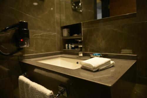 This is the image of the Hay Hotel Alsancak #2