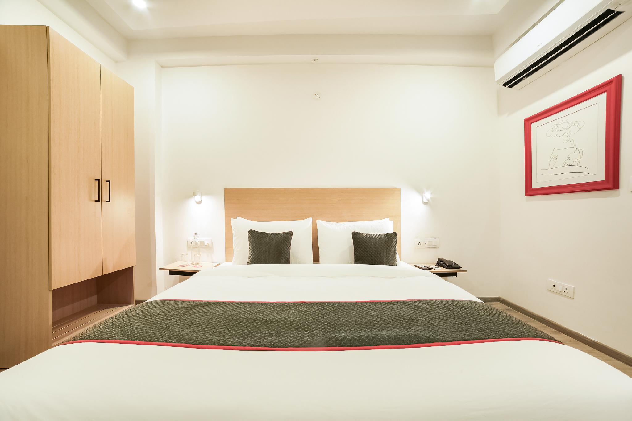 This is the image of the OYO Townhouse 222 Sec 52, Gurgaon #5