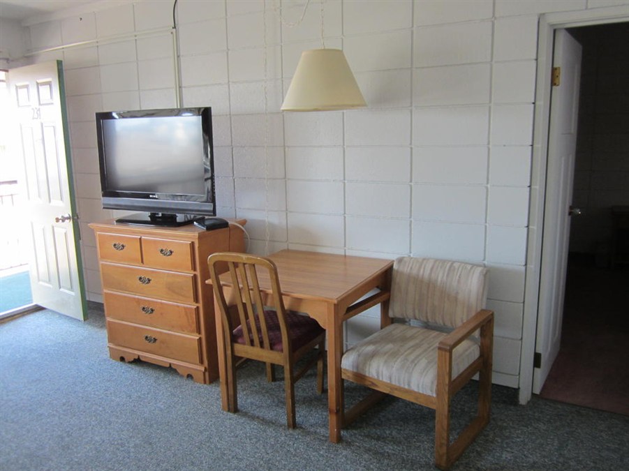 This is the image of the Camelot Court Motel #2