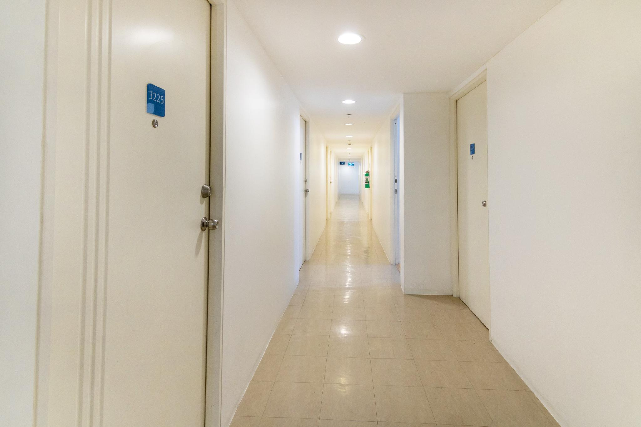 This is the image of the OYO 529 Amaia Skies Avenida #4