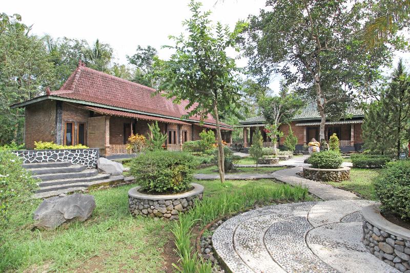 This is the image of the RedDoorz near Candi Pawon Borobudur #5