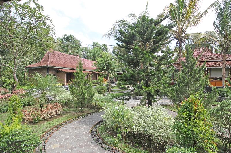 This is the image of the RedDoorz near Candi Pawon Borobudur #3