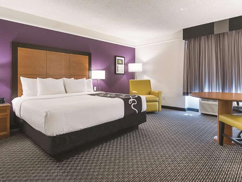 This is the image of the La Quinta Inn Bellevue Kirkland #5