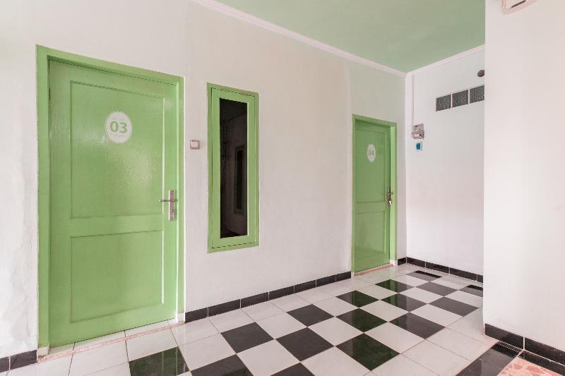This is the image of the OYO 1319 Griya Si Doel #4