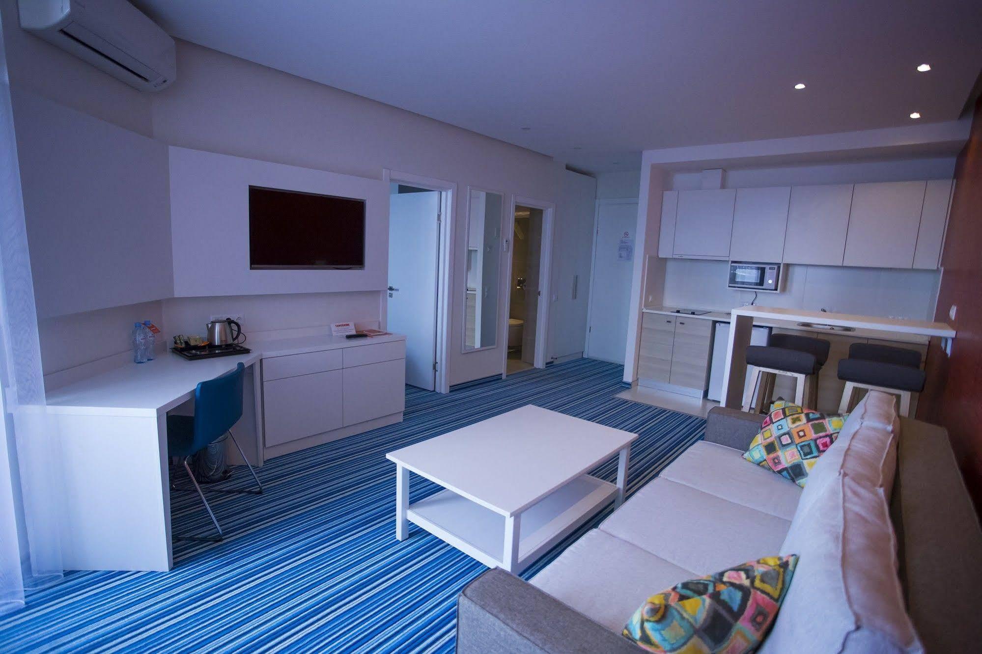 This is the image of the Tangerine Apart Hotel Batumi #1