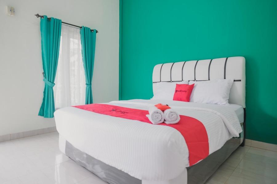 This is the image of the RedDoorz near Royal Prima Hospital Jambi #1