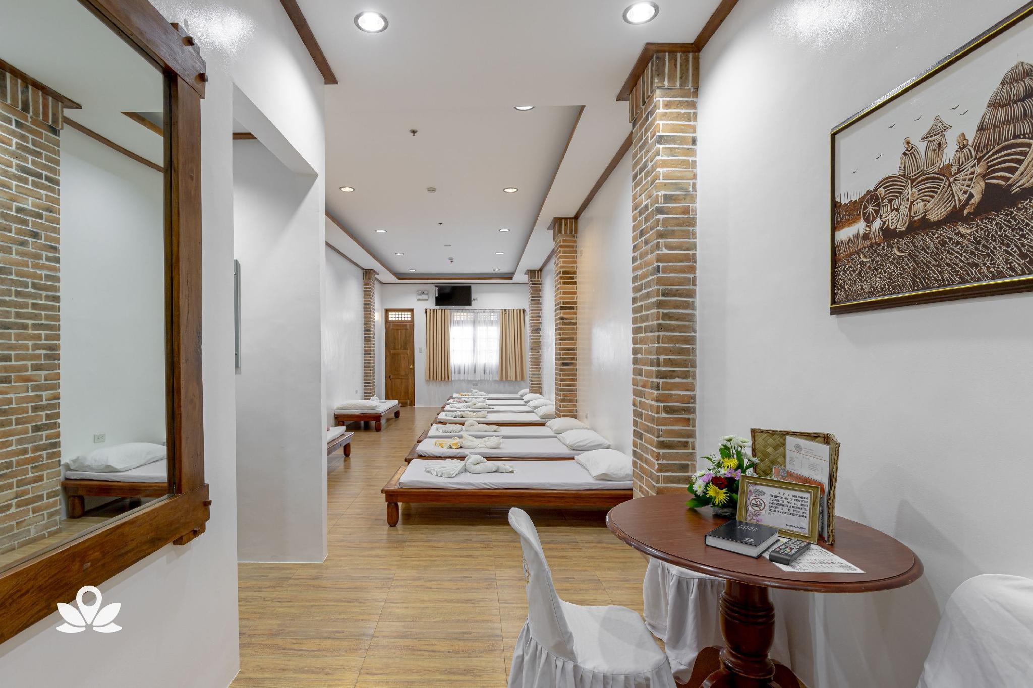 This is the image of the ZEN Rooms Casa Lorenzo Legazpi #2
