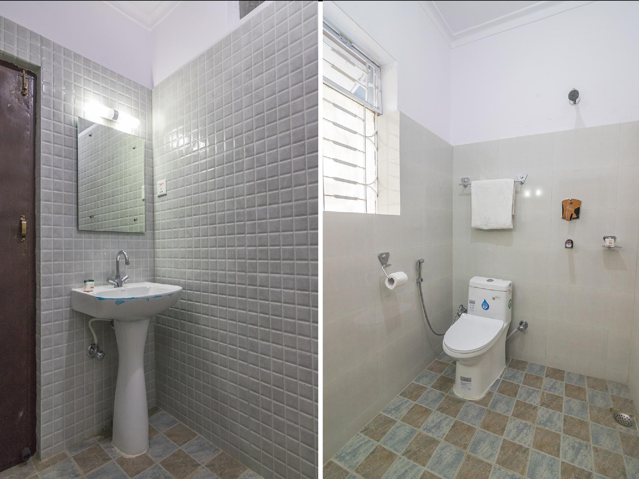 This is the image of the OYO 762 Hotel Middle Lake Pokhara #4