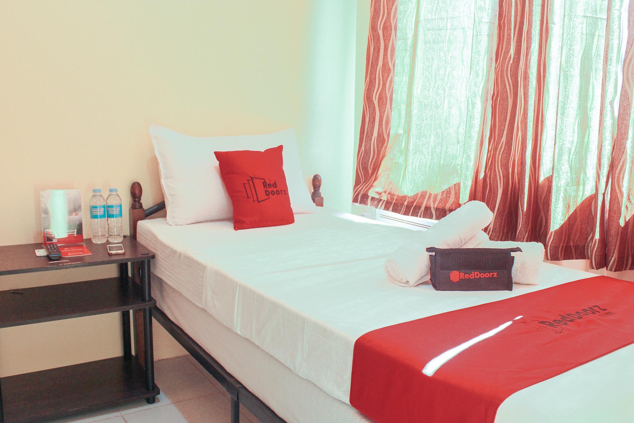 This is the image of the RedDoorz near Panglao Municipal Hall #1