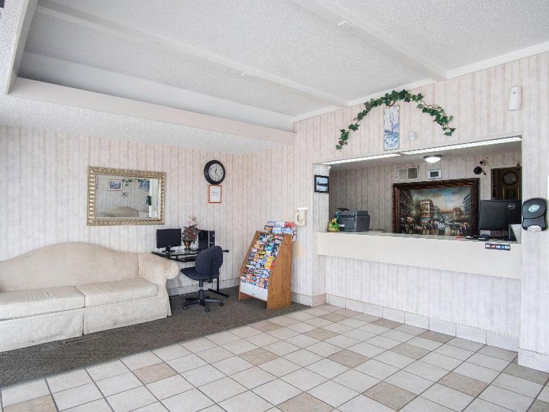 This is the image of the OYO Hotel Hutchinson KS West 4th Ave #1