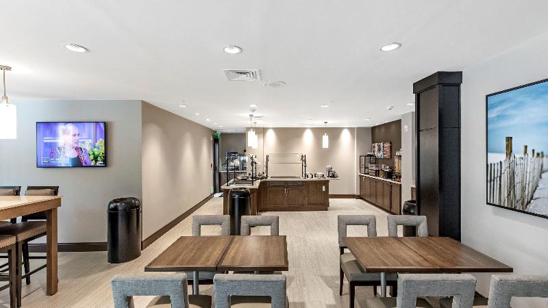 This is the image of the Staybridge Suites Naples - Marco Island #4