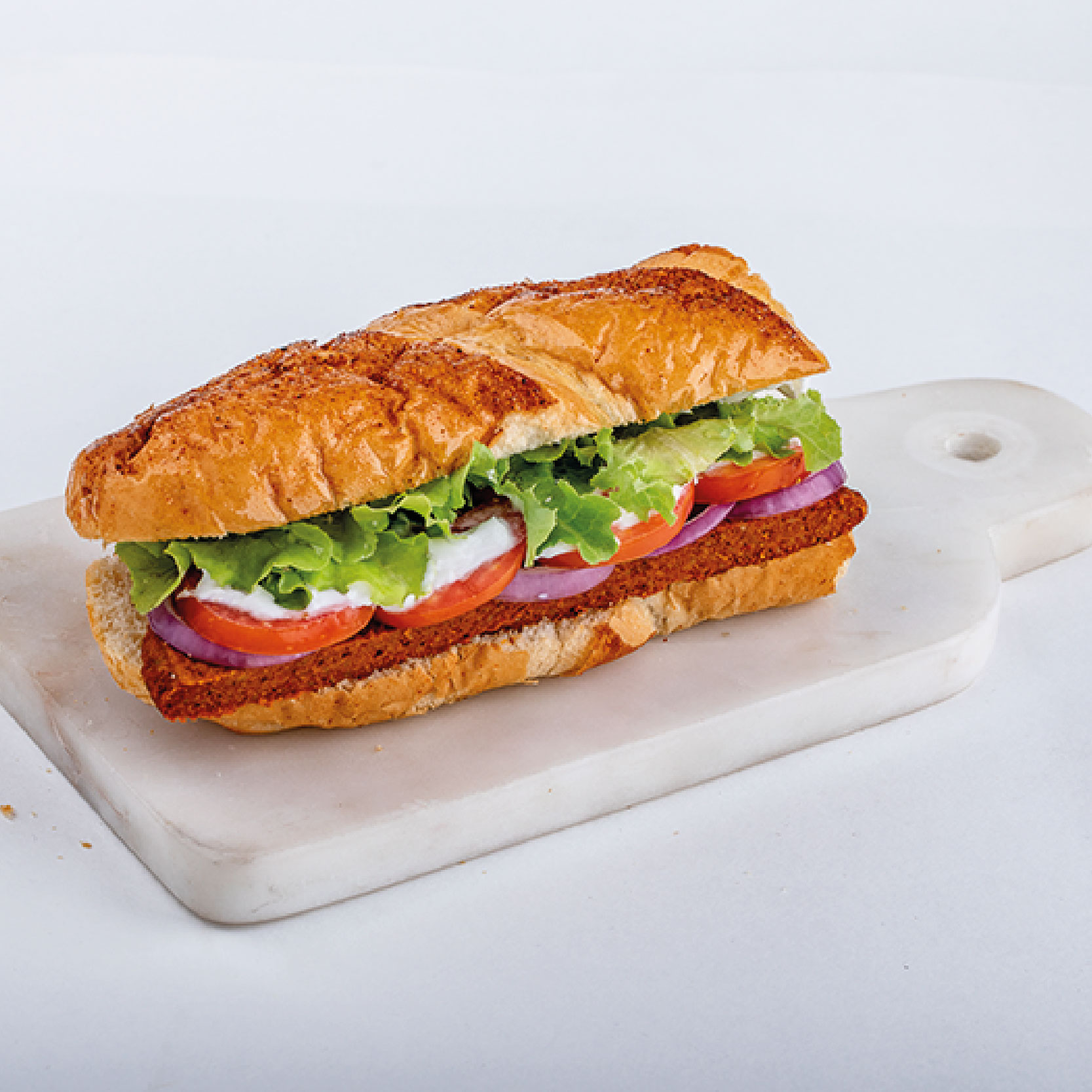 TANDOORI CHICKEN SANDWICH