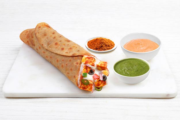 Cheesy Pizza Paneer Roll