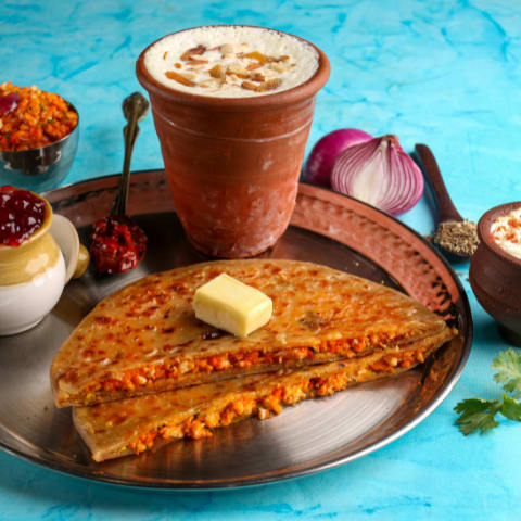 Paneer Achari Paratha