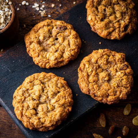 Oatmeal Raisin Cookie (2pcs)