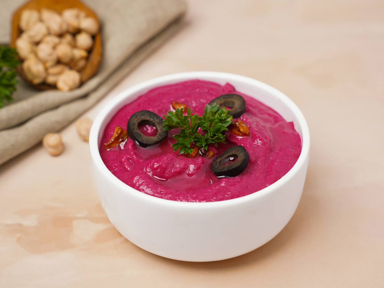 Beetroot hummus (100gm)